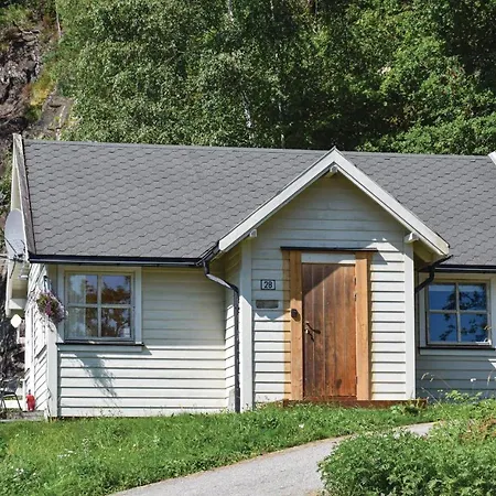 Holiday home 3 Bedroom Lovely In Vallavik