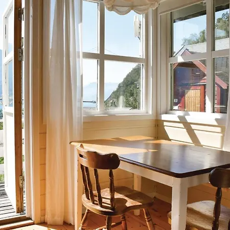 Hébergement de vacances 3 Bedroom Lovely In Vallavik Vangsbygd