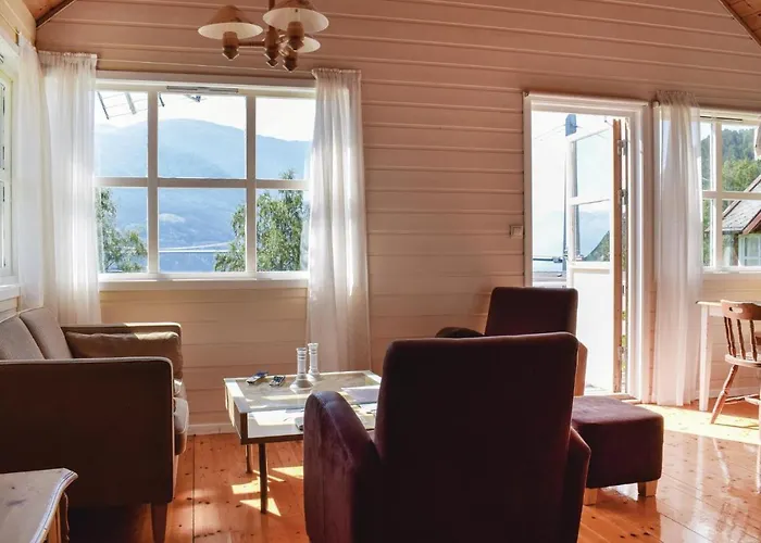 3 Bedroom Lovely In Vallavik Hébergement de vacances *