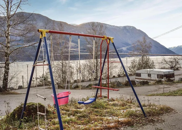 3 Bedroom Lovely In Vallavik